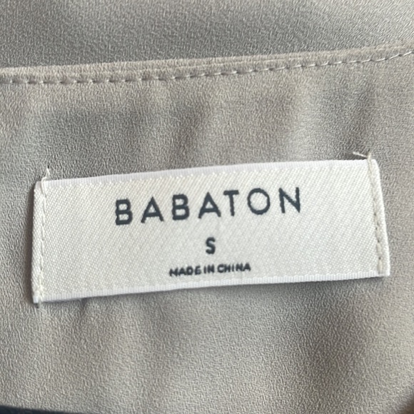 Aritzia Babaton blouse in putty grey - Picture 3 of 4